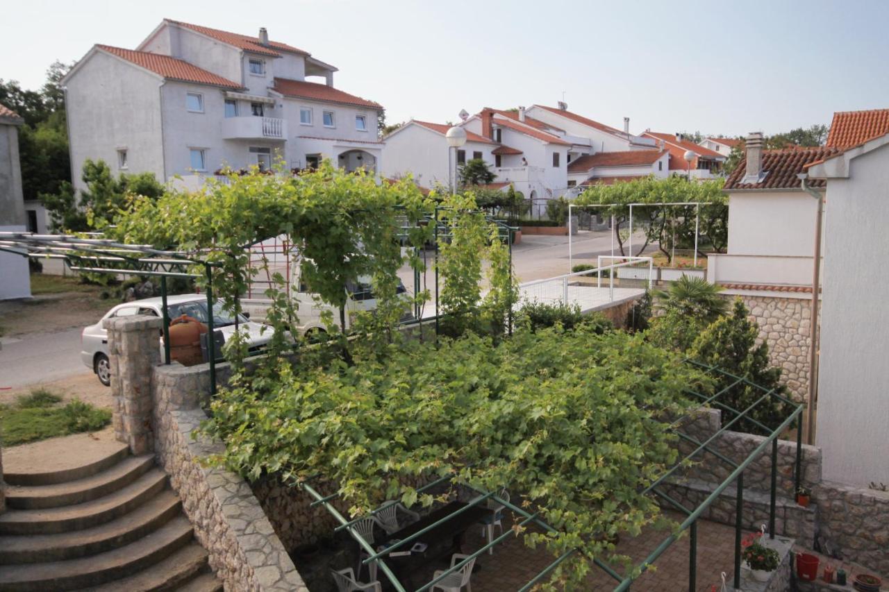 Apartment Njivice 5458D Exterior foto